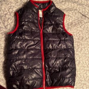 Kids size M 7/8 puffer vest